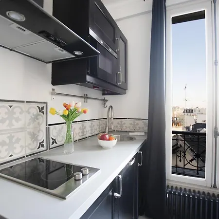 Guestready - 2 Pieces Lumineux Vue Sur Notre Dame *